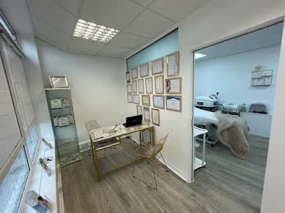 AJH Advanced Beauty - Head Spa