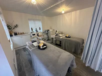 Atharier HeadSpa & Beauty - Head Spa