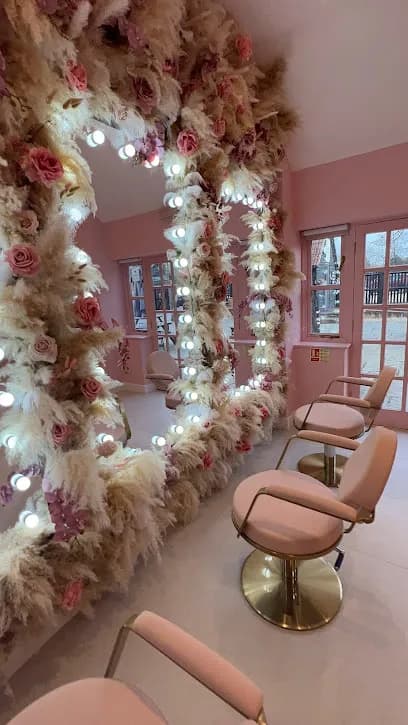 Catherine Taylor Hair & Beauty Salon - Head Spa