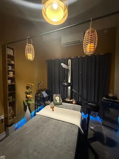 Ceylon Ayurvedic Wellness - Head Spa