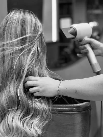 Charlotte Cave Hair Balham - Head Spa