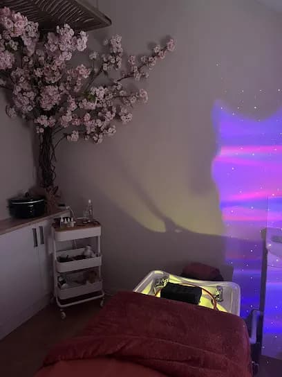 Deborah Alfa - Head Spa