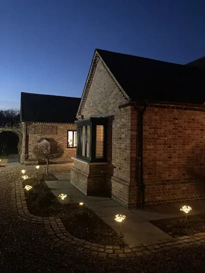 EZential Beauty - Head Spa