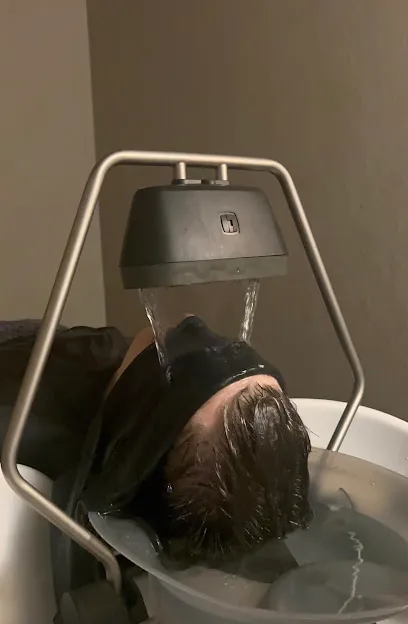 GOEN Japanese head spa salon - Head Spa