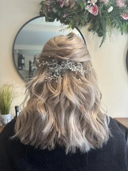 House of vk - Head Spa