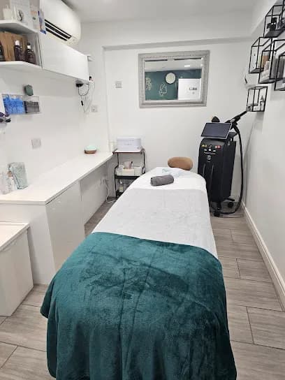 INNIOR LTD - Head Spa