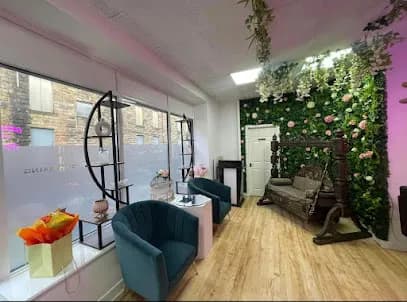 L’Ammaya Hair & Beauty - Head Spa