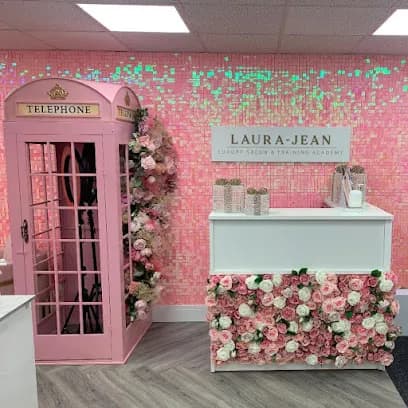 Laura-Jean Luxury Salon & Training Academy - Head Spa