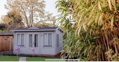 Lavender Health - Head Spa