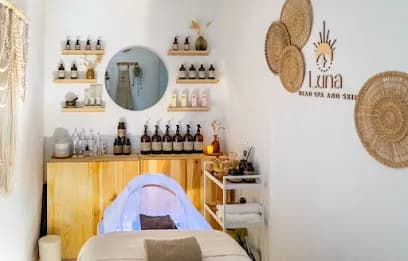 Luna Head Spa and Skin - Head Spa