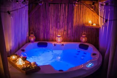 Massage And Physio Care - Head Spa