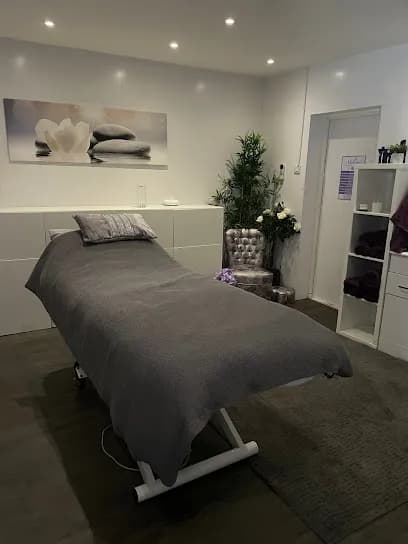 Melrose Beauty - Head Spa