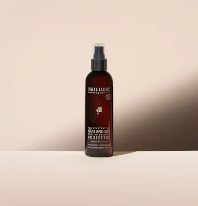 Nina Hopton at the hair shed - Head Spa