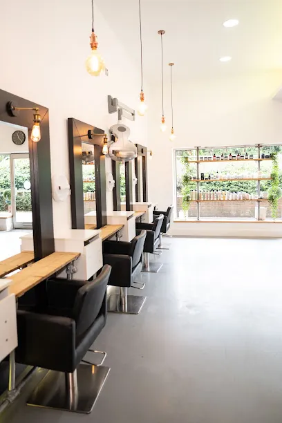 Pelo Hair - Head Spa