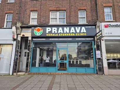 Pranava Kerala Ayurveda Clinic - Head Spa