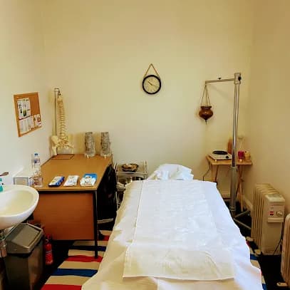 Pure Kerala Ayurveda - Head Spa