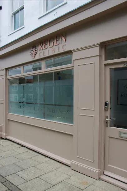REGEN Clinic - Head Spa