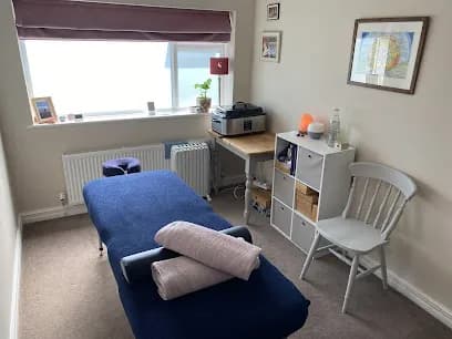 Sarah Newdigate Holistic Massage - Head Spa