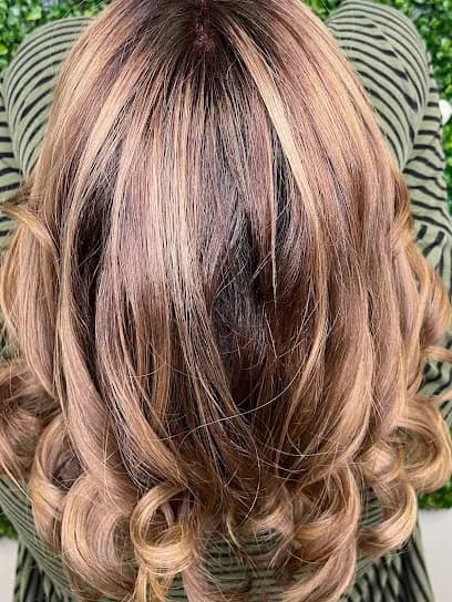 Shades & Fades Hair and Beauty Salon - Head Spa