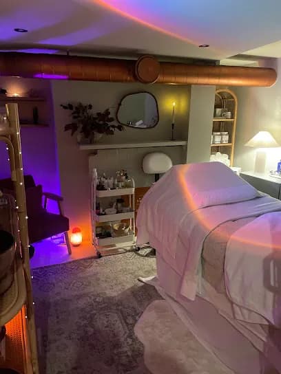 Solace Studio - Head Spa