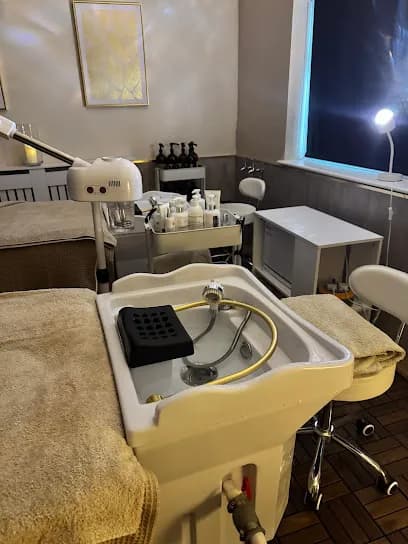 Synergy Skin Clinic - Head Spa