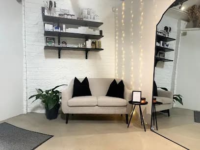 The Defining Collective - Head Spa