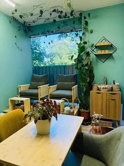 The Forest Beauty & Spa - Head Spa