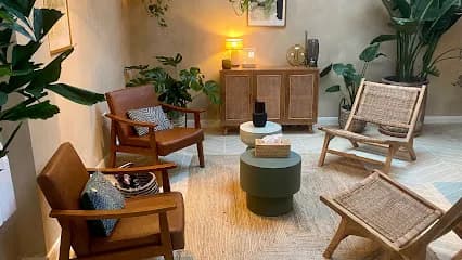 The Skin Co Spa - Head Spa