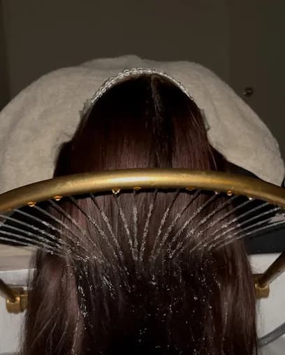 The Therapy Room Spa Serenity - Head Spa