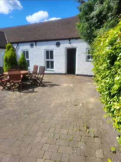 The Wise Lotus Centre - Head Spa